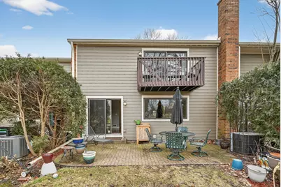 1414 N Bridgeport Drive, Mount Prospect, IL 60056 - Photo 33