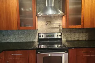 1414 N Bridgeport Dr, Mount Prospect, IL 60056 - Photo 11