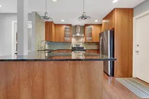 1414 N Bridgeport Dr, Mount Prospect, IL 60056 - Photo 13