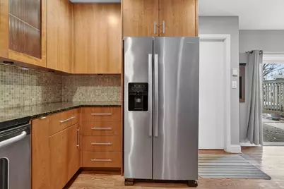 1414 N Bridgeport Drive, Mount Prospect, IL 60056 - Photo 9