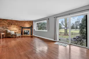 1414 N Bridgeport Dr, Mount Prospect, IL 60056 - Photo 21