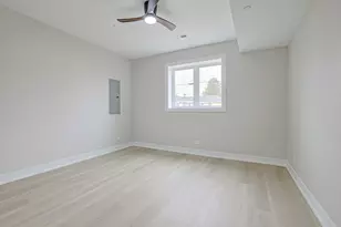 11520 S Leclaire Ave, Alsip, IL 60803 - Photo 17