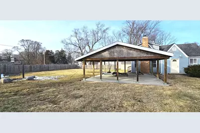 36107 N Green Bay Road, Waukegan, IL 60087 - Photo 17