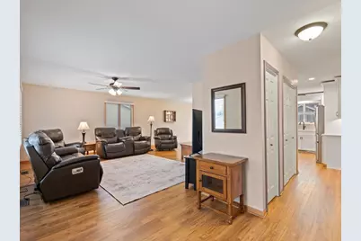 3125 Castlebury Place, Galesburg, IL 61401 - Photo 7