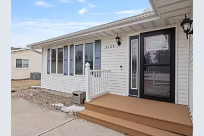 3125 Castlebury Place, Galesburg, IL 61401 - Photo 5