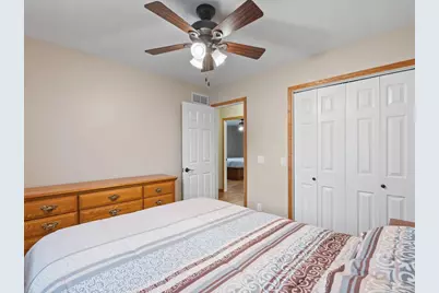 3125 Castlebury Place, Galesburg, IL 61401 - Photo 33