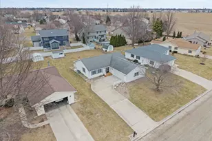 3125 Castlebury Pl, Galesburg, IL 61401 - Photo 47