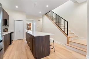 4721 S Ingleside Ave, Chicago, IL 60615 - Photo 9