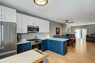 123 Willow Blvd, Willow Springs, IL 60480 - Photo 5