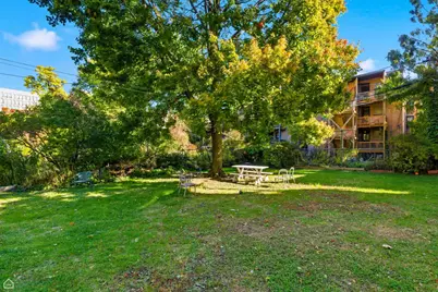 1404 E 56th Street #1, Chicago, IL 60637 - Photo 11