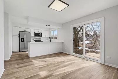 1971 Loomes Avenue, Downers Grove, IL 60516 - Photo 5