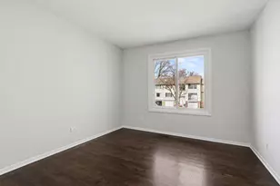 1971 Loomes Ave, Downers Grove, IL 60516 - Photo 9