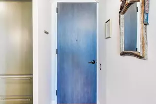 1030 N State St, Chicago, IL 60610 - Photo 15