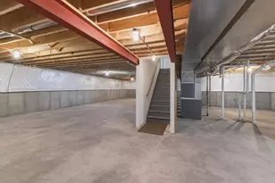 44 Pacific Ave, Hawthorn Woods, IL 60047 - Photo 17