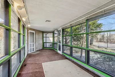 6890 N Loron Avenue, Chicago, IL 60646 - Photo 15