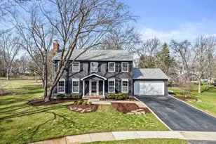 1310 N Carlton Ave, Wheaton, IL 60187 - Photo 3