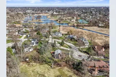 1310 N Carlton Avenue, Wheaton, IL 60187 - Photo 39