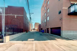 3041 S Shields Ave, Chicago, IL 60616 - Photo 15