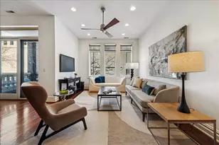 3161 N Halsted St, Chicago, IL 60657 - Photo 3