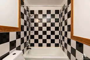 9708 Nottingham Ave, Chicago Ridge, IL 60415 - Photo 19