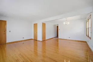 8645 W Summerdale Ave, Chicago, IL 60656 - Photo 5