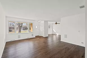 103 Coldren Dr, Prospect Heights, IL 60070 - Photo 5