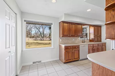 103 Coldren Drive, Prospect Heights, IL 60070 - Photo 9