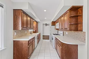 103 Coldren Dr, Prospect Heights, IL 60070 - Photo 11