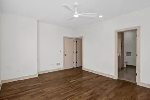 4447 S Vincennes Ave, Chicago, IL 60653 - Photo 9