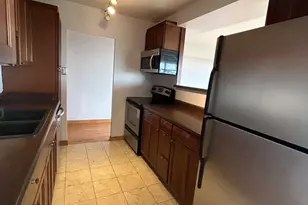 4180 N Marine Dr, Chicago, IL 60613 - Photo 3