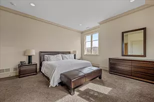 2 Bridlewood Rd, Northbrook, IL 60062 - Photo 29