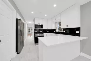 6458 S Claremont Ave, Chicago, IL 60636 - Photo 9