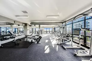 1001 W 15th St, Chicago, IL 60608 - Photo 31