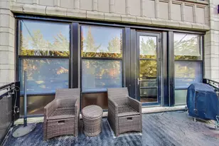 1001 W 15th St, Chicago, IL 60608 - Photo 19