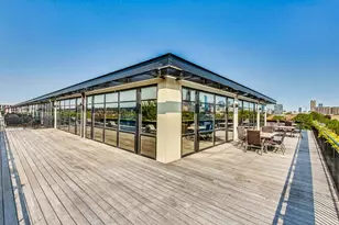 1001 W 15th St, Chicago, IL 60608 - Photo 21