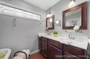 31 Roosevelt St, Saint Charles, IL 60174 - Photo 11