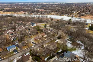 31 Roosevelt St, Saint Charles, IL 60174 - Photo 35