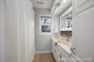 31 Roosevelt St, Saint Charles, IL 60174 - Photo 17