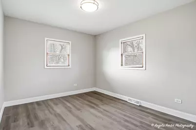 [Address not provided], Zion, IL 60099 - Photo 9