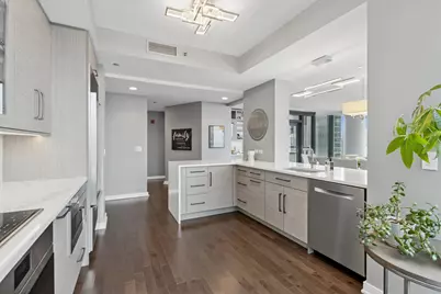 60 E Monroe Street #3402, Chicago, IL 60603 - Photo 11