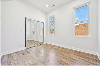 942 N Harding Avenue, Chicago, IL 60651 - Photo 33
