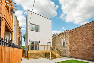 942 N Harding Ave, Chicago, IL 60651 - Photo 53