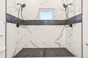 942 N Harding Ave, Chicago, IL 60651 - Photo 31