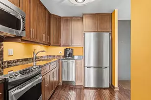 1660 N Lasalle Dr, Chicago, IL 60614 - Photo 7