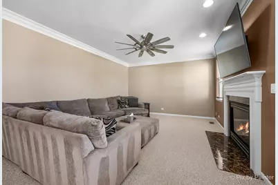 748 Cashmere Lane, Elgin, IL 60124 - Photo 13