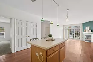 8226 Cinnamon Ln, Fox Lake, IL 60020 - Photo 15