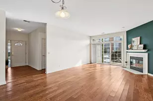 8226 Cinnamon Ln, Fox Lake, IL 60020 - Photo 3