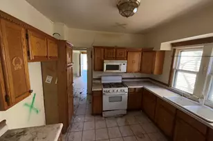 514 Whitley Ave, Joliet, IL 60433 - Photo 3