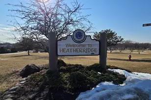 650 Whitney Ct, Gurnee, IL 60031 - Photo 25