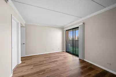 650 Whitney Court #211, Gurnee, IL 60031 - Photo 9